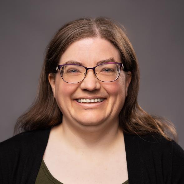 Cynthia Ingham Headshot